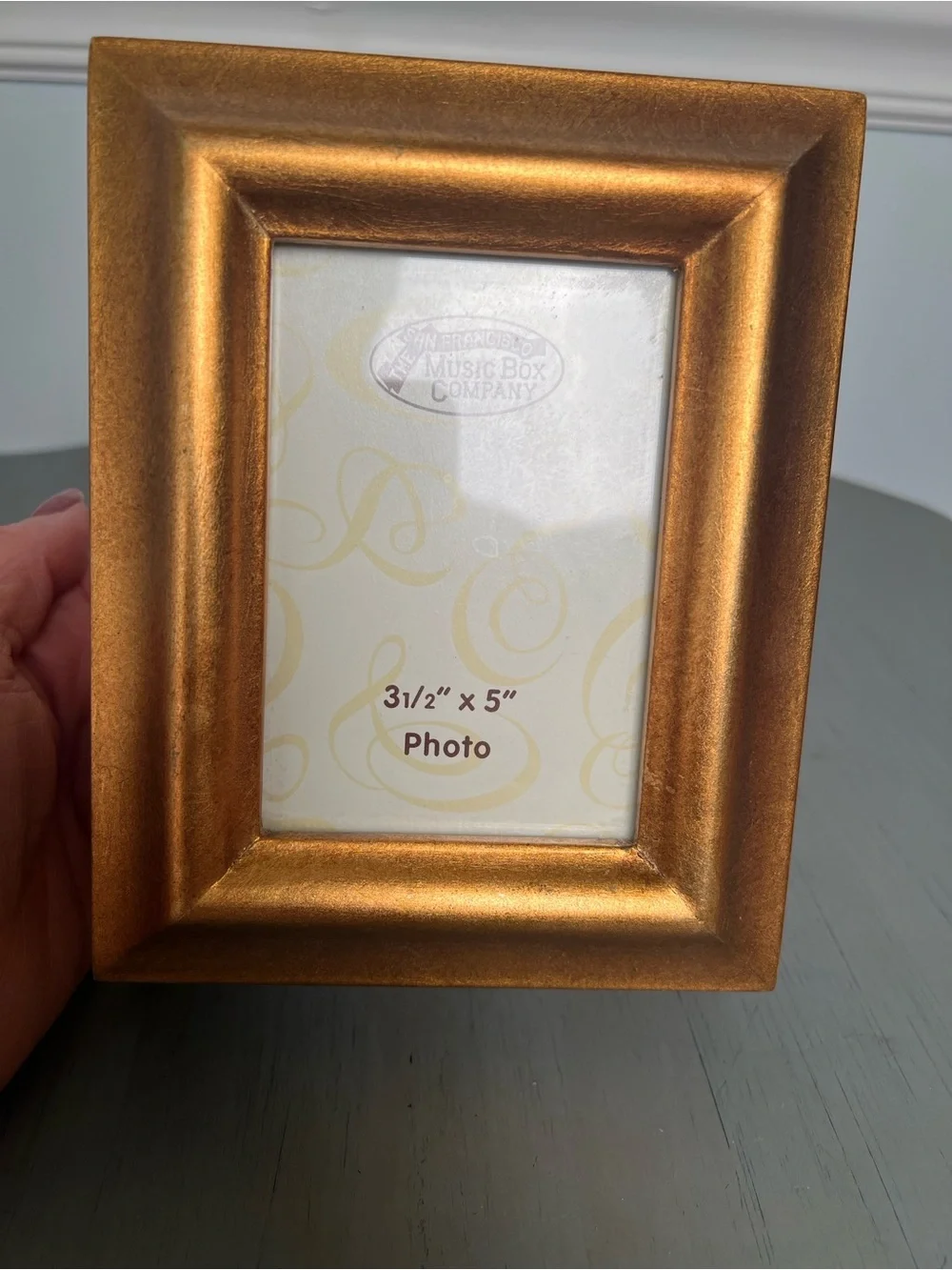 Vintage music box photo frame. The San Francisco Music Box Co. 3 1/2 x 5“